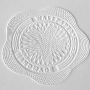 Biodegradable Custom Eco Friendly Adhesive Embossed Glossy Matte Embossed Sticker Label Waterproof Gold Foil Cosmetic Label