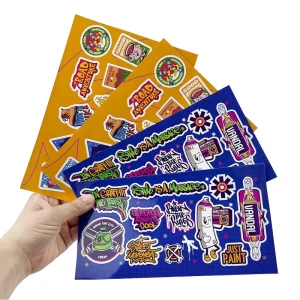 Custom Die Cut Vinyl Stickers Waterproof UV Resistant Self Adhesive Sticker for Car Bottle Laptop Gift Packaging