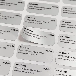 Custom Logo Label Roll Glass Bottle Stickers Cosmetic Packaging Label Vinyl Waterproof Kiss Cut Sticker