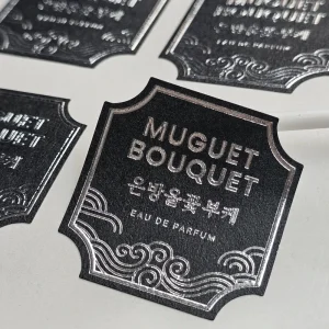 Custom Luxury Eco Friendly 3d Matte Cotton Paper Embossed Label Stickers Silver Foil Gold Foil Custom Box Seal Sticker