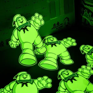 Custom Printing Animal Personalized Fluorescent Decal Stickers Waterproof Vinyl Luminous UV Sticker