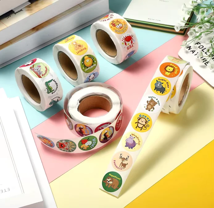 Custom Transparent PVC Printed Self Adhesive Roll Sticker Manufacturers’ Hot Stamping Logo Wide Notice Custom Packaging Labels