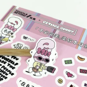 Customization Vinyl Easy Peel Glossy Lamination Low MOQ Fast Delivery Scratch resistant Kiss Cut Stickers Sheet