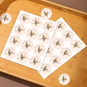 In stock Self adhesive Stickers Cartoon Vintage Round Stickers Heart love Text for Packaging Party Decoration Sealing